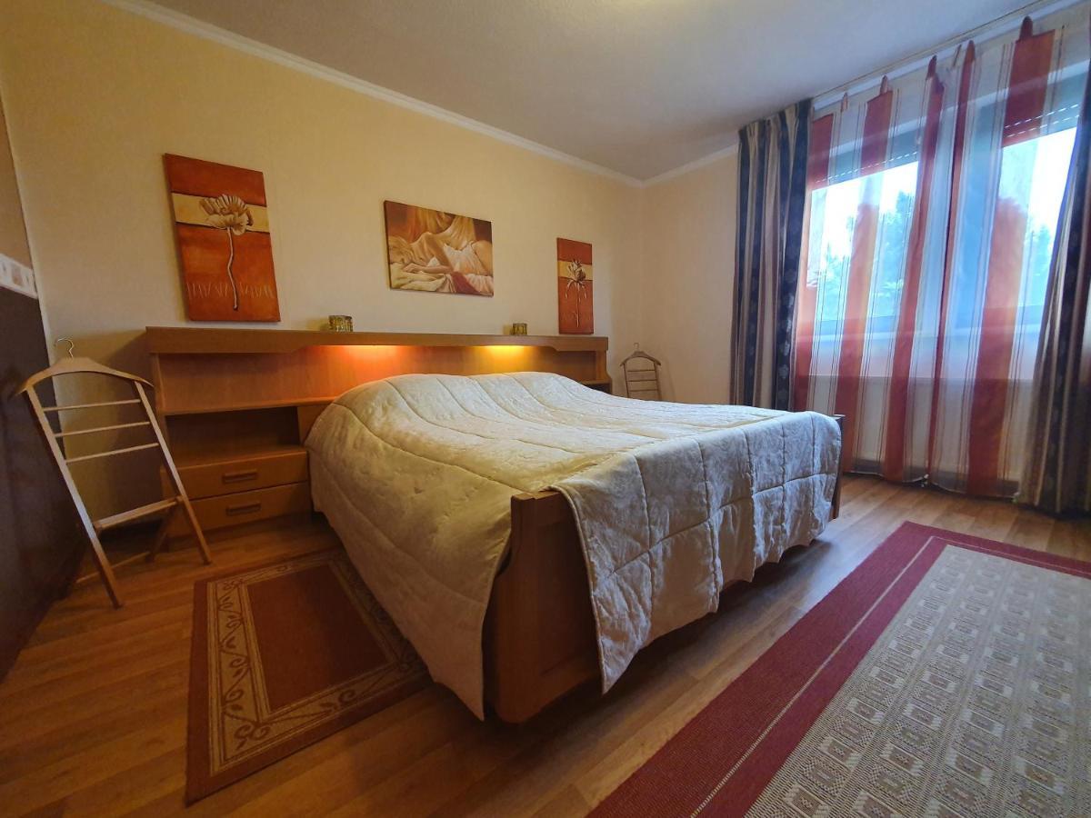 Fun4All-Holidayhome Medebach Bagian luar foto